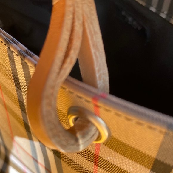 Vintage Burberry Plaid Tote - Picture 8 of 10